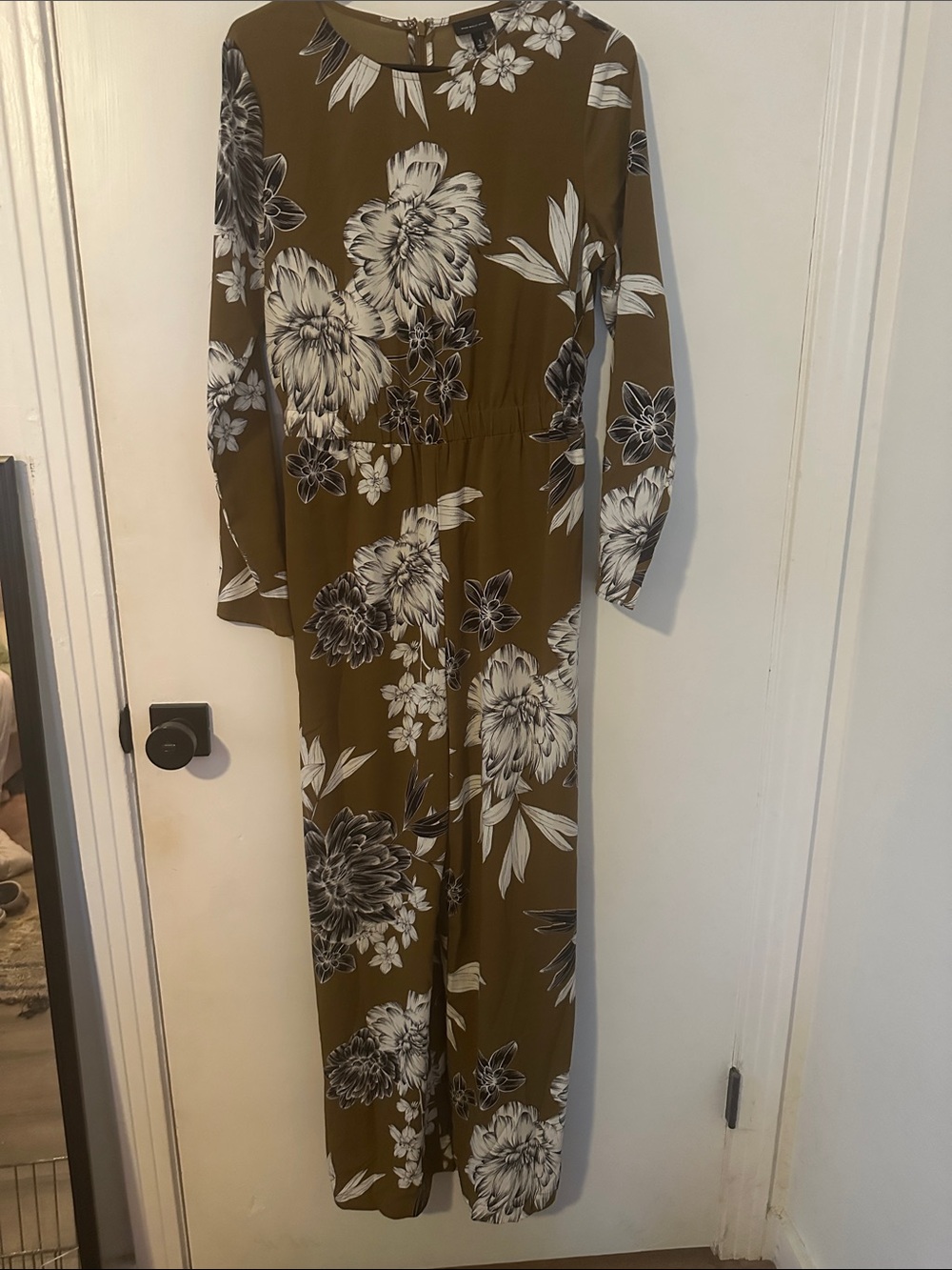 Who What Wear Olive Green Floral Long-Sleeve Jumpsuit